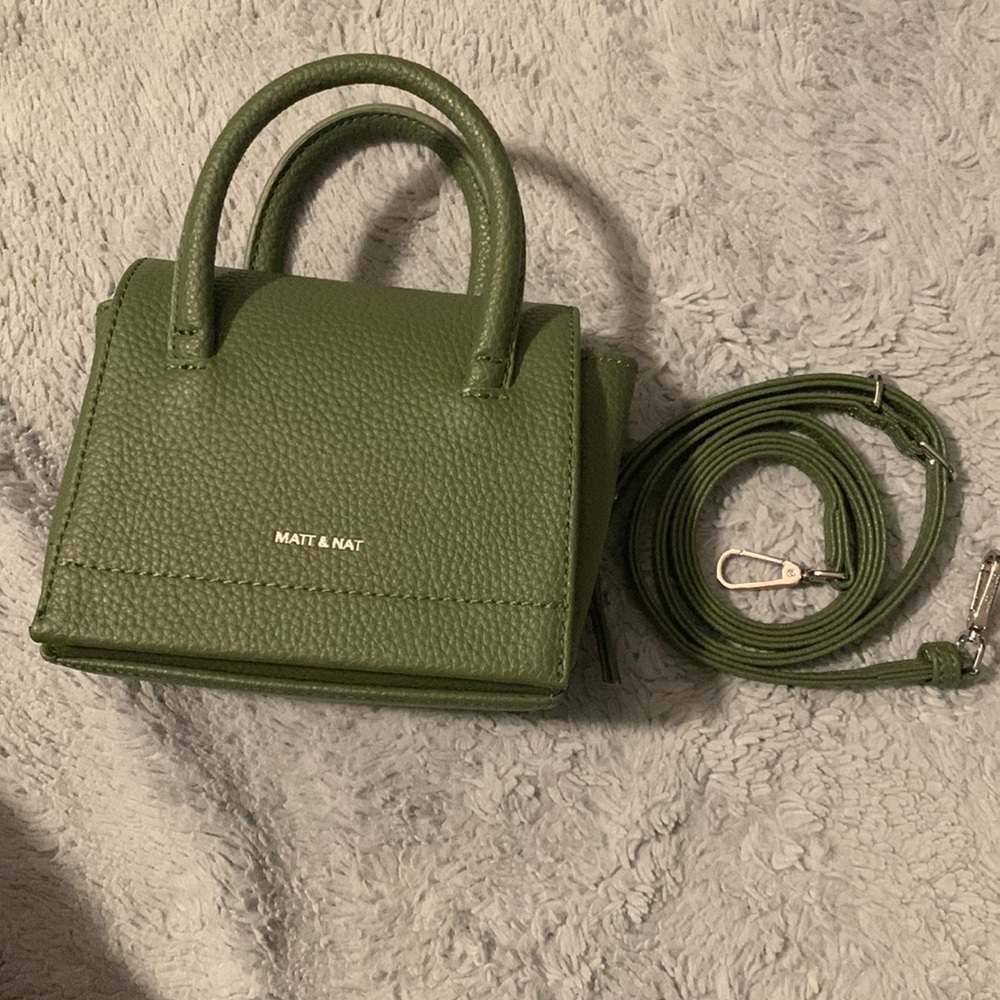 MATT & NAT Vintage Green